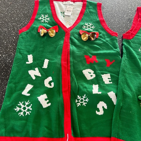 Set of 2 Ugly Christmas Vests - Picture 3 of 4